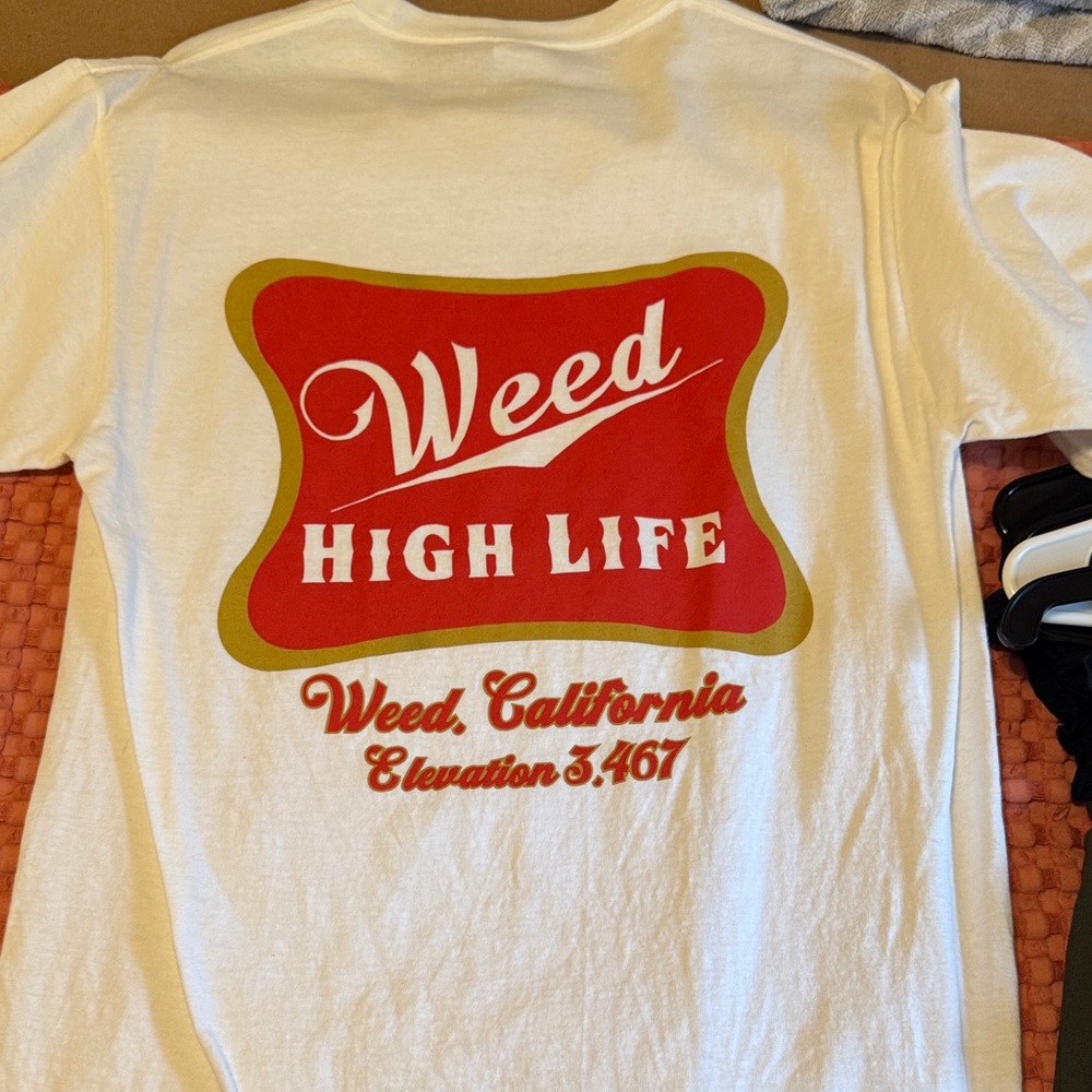 Gildan White Tee with Red Weed California Design